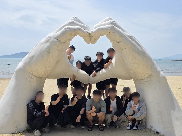 KakaoTalk_20260512_142342021_07.jpg
